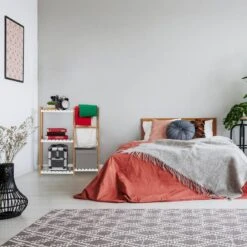 Étagère à 4 Niveaux Avec Panier à Linge -Salle De Bain Meubles 8607246624bc4acbb1fe5659cb61b012