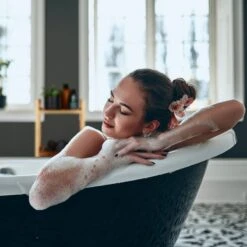 Rangement-salle-de-bain 11 Rangement-salle-de-bain -Salle De Bain Meubles 92d95fcfb4c1475382602ca5072f2ac5